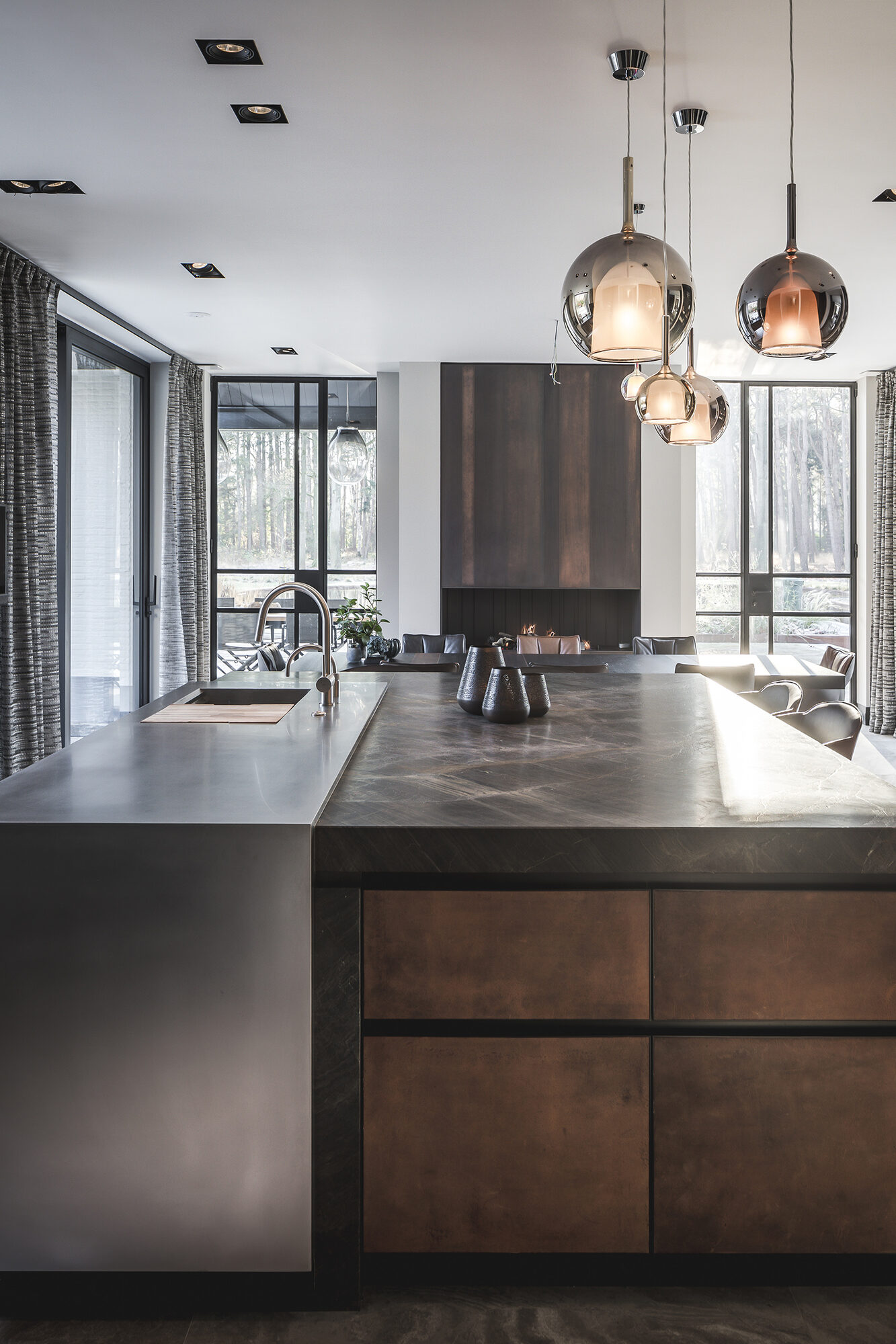 donkere keuken, luxe keuken, exclusieve keuken, culimaat, keuken inspiratie, keuken, lichte keuken