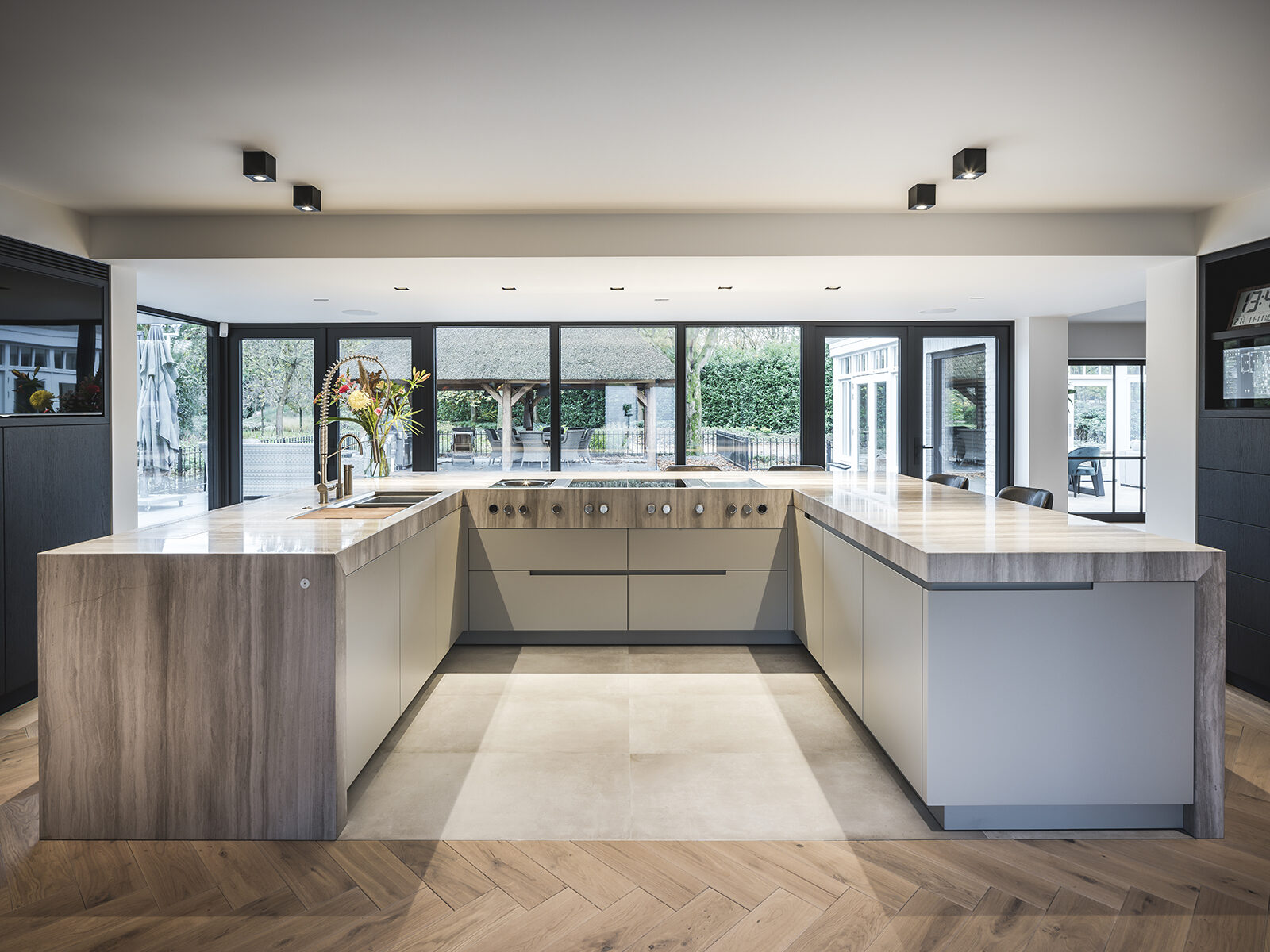 Keuken inspiratie, culimaat, U vorm, keuken indeling, luxe keuken, keuken trends, keukenopstelling, exclusieve keuken, Culimaat